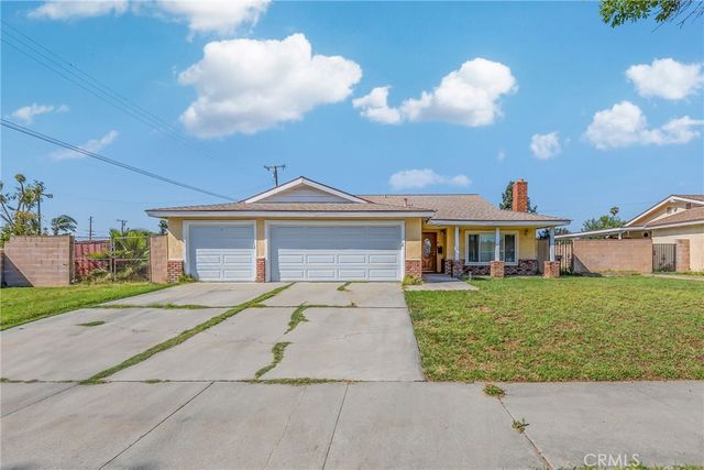 1033 E Michelle, West Covina, CA 91790
