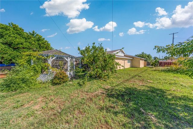 1033 E Michelle, West Covina, CA 91790