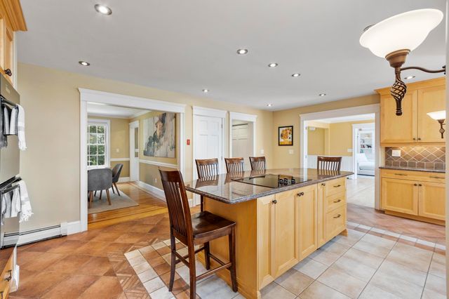 72 Depot Road, Greenland, NH 03840