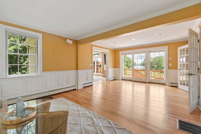 72 Depot Road, Greenland, NH 03840