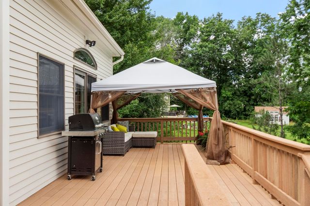 72 Depot Road, Greenland, NH 03840
