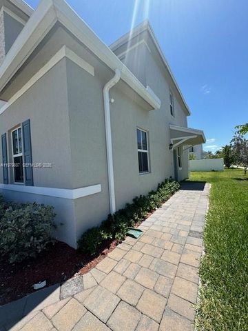 804 SE 18th St 804, Homestead, FL 33034