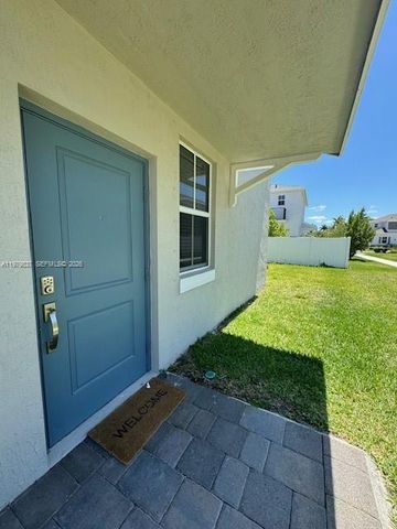 804 SE 18th St 804, Homestead, FL 33034