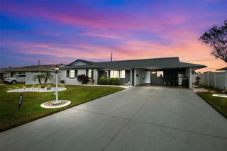 1205 HACIENDA DRIVE, Sun City Center, FL 33573