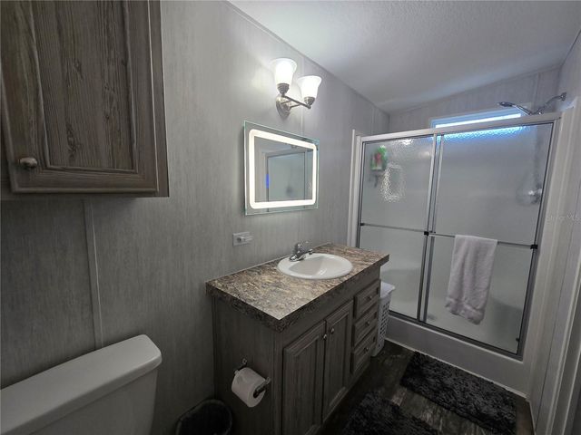 56290 CHERRY TREE ROAD, Astor, FL 32102