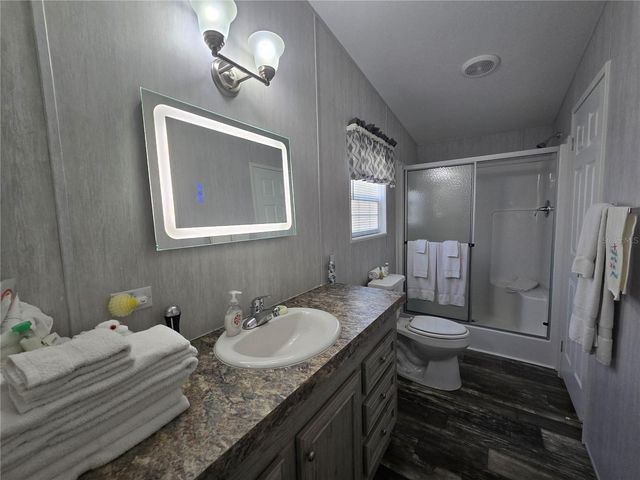 56290 CHERRY TREE ROAD, Astor, FL 32102