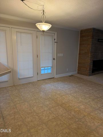 2012 S Mebane Street 104, Burlington, NC 27215