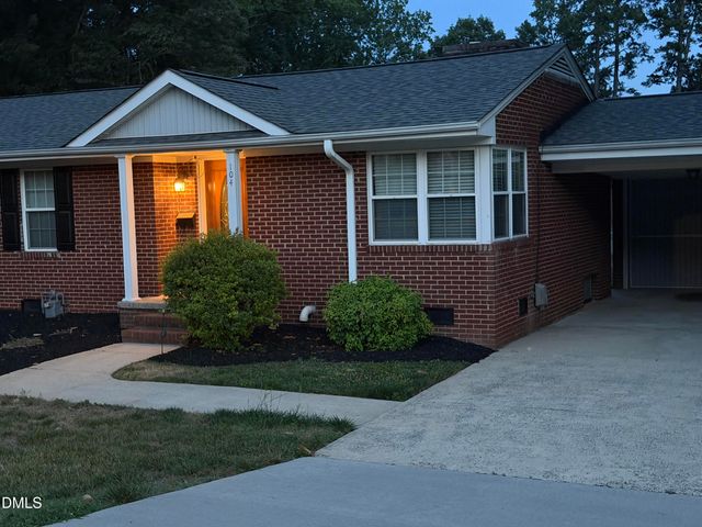 2012 S Mebane Street 104, Burlington, NC 27215