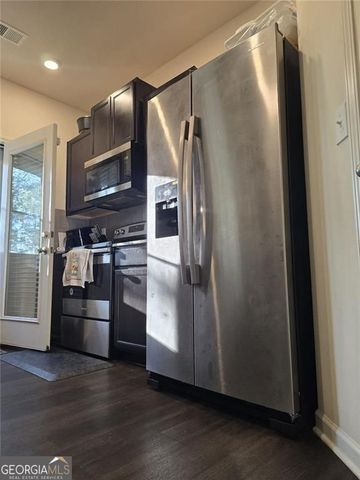 5845 Union Walk Drive, Union City, GA 30291