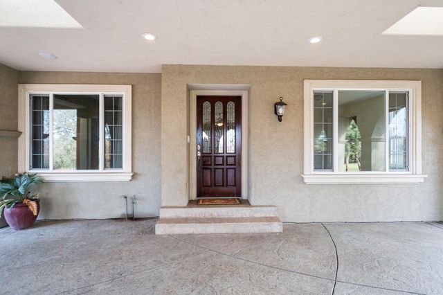 1924 Myers Lane, Medford, OR 97501