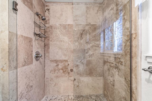 1924 Myers Lane, Medford, OR 97501