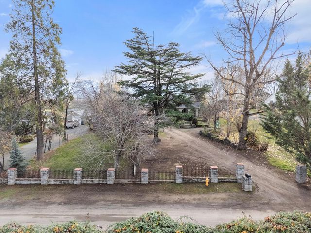 1924 Myers Lane, Medford, OR 97501