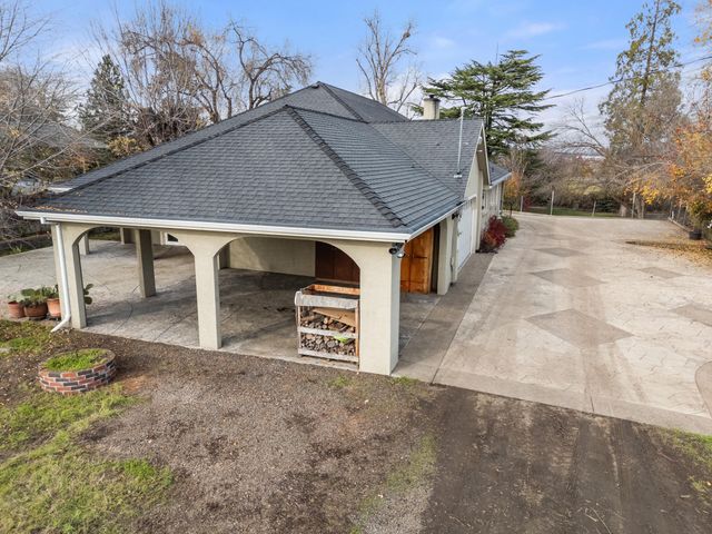 1924 Myers Lane, Medford, OR 97501