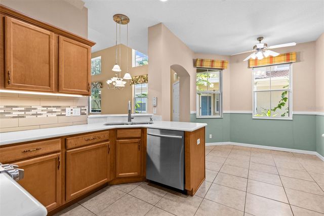 3350 COVERED BRIDGE DRIVE W, Dunedin, FL 34698