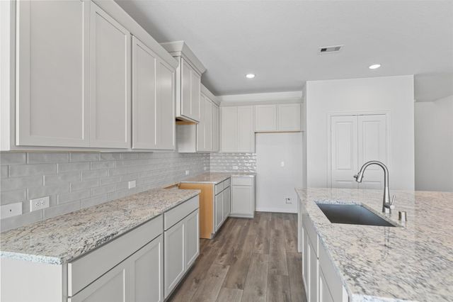 31002 Lake Lila Trail, Waller, TX 77484