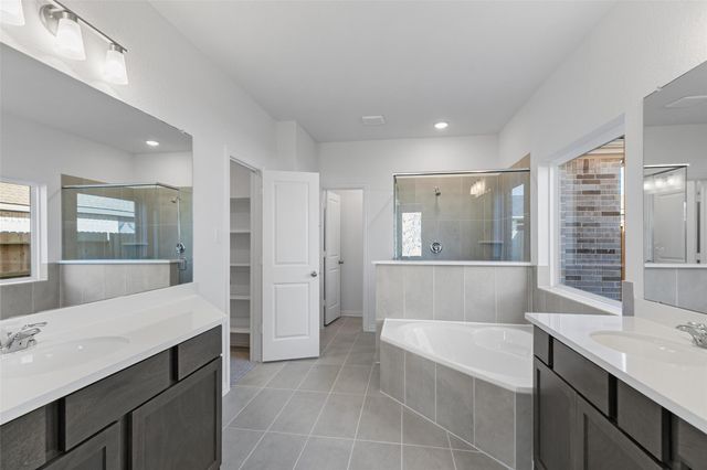 31002 Lake Lila Trail, Waller, TX 77484