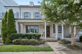 9020 Wenlock Ln, Franklin, TN 37064