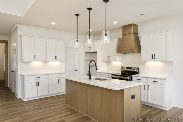 7650 Melrose Lane 550, Charlestown, IN 47111