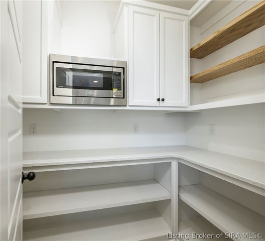 7650 Melrose Lane 550, Charlestown, IN 47111