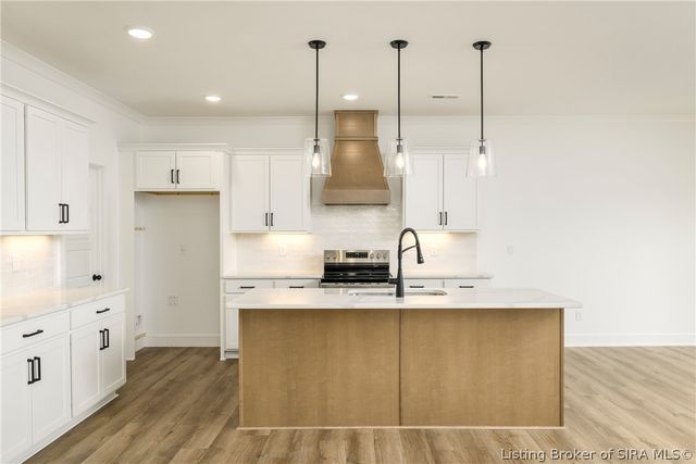 7650 Melrose Lane 550, Charlestown, IN 47111