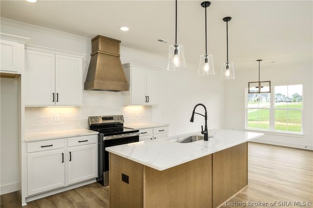 7650 Melrose Lane 550, Charlestown, IN 47111