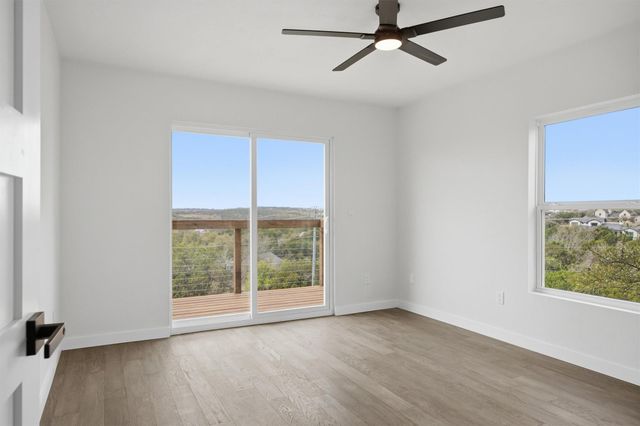 5203 Cueva DR, Austin, TX 78738