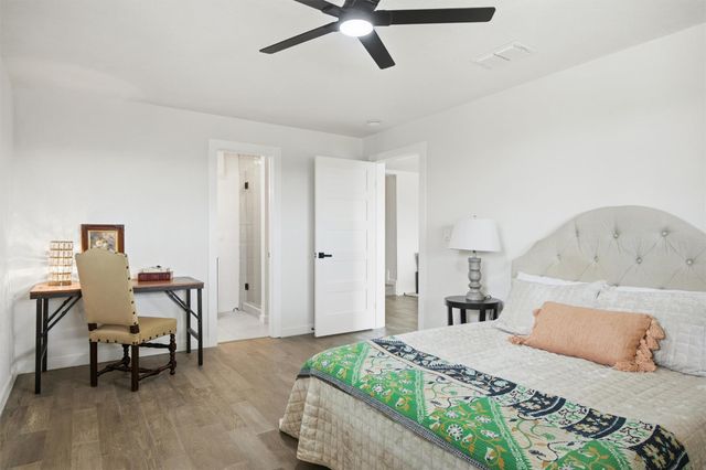 5203 Cueva DR, Austin, TX 78738