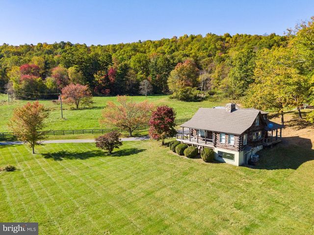 4392 CARRINGTON RD, Markham, VA 22643