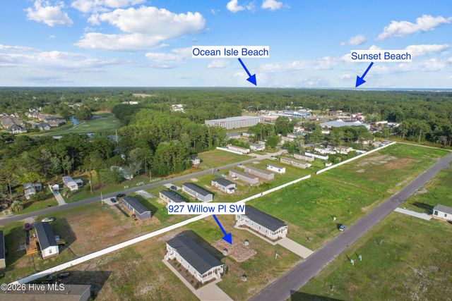 927 Willow Place SW, Calabash, NC 28467
