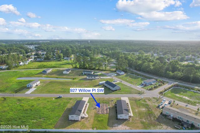 927 Willow Place SW, Calabash, NC 28467