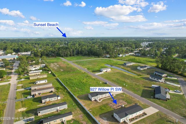 927 Willow Place SW, Calabash, NC 28467