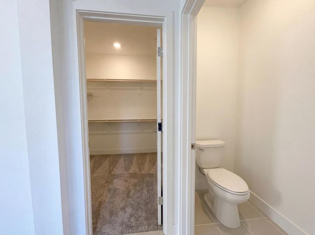 441 N Paso Robles Dr, Tracy, CA 95391