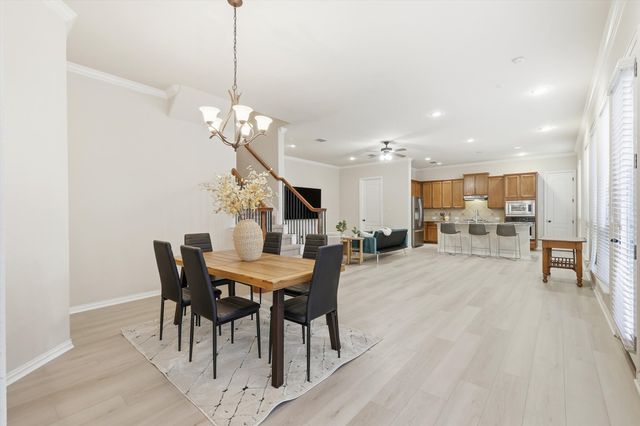 2462 Sunderland Lane, Lewisville, TX 75067