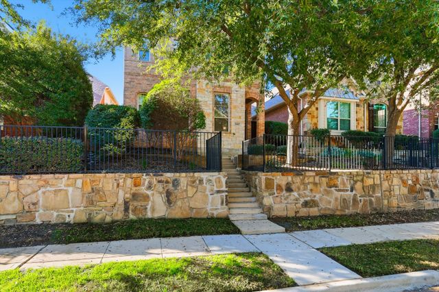 2462 Sunderland Lane, Lewisville, TX 75067