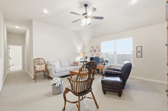 2462 Sunderland Lane, Lewisville, TX 75067