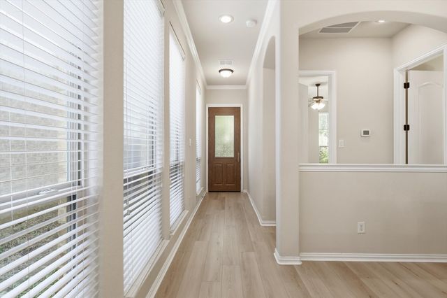 2462 Sunderland Lane, Lewisville, TX 75067