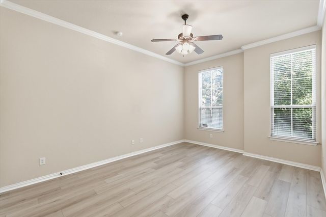 2462 Sunderland Lane, Lewisville, TX 75067