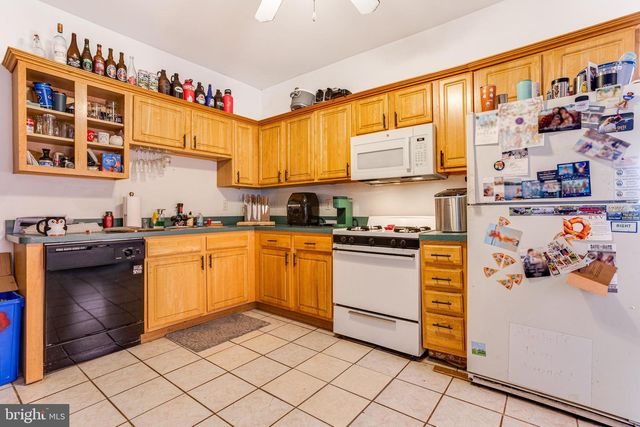 303 ROXBOROUGH AVE, Philadelphia, PA 19128