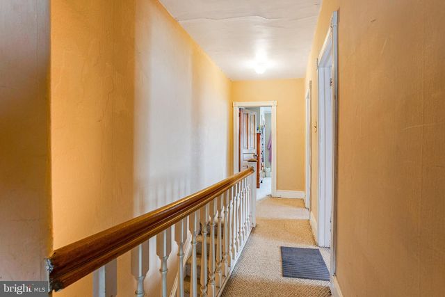 303 ROXBOROUGH AVE, Philadelphia, PA 19128