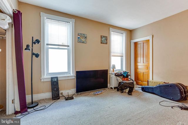 303 ROXBOROUGH AVE, Philadelphia, PA 19128