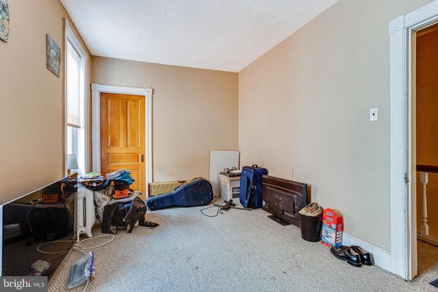 303 ROXBOROUGH AVE, Philadelphia, PA 19128