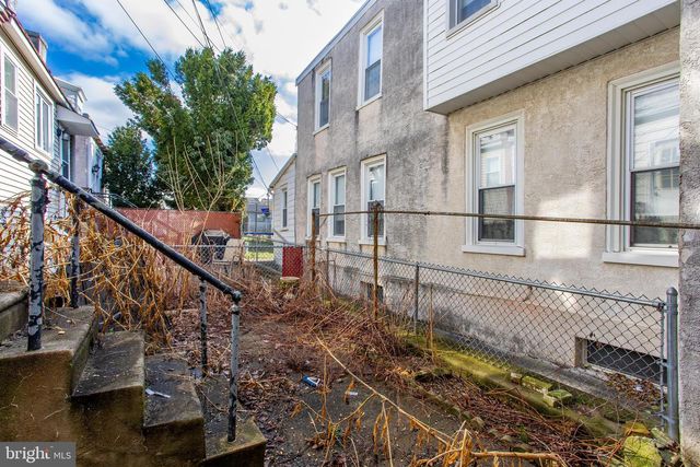 303 ROXBOROUGH AVE, Philadelphia, PA 19128