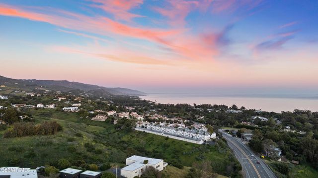 28815 Pacific Coast Highway, Malibu, CA 90265