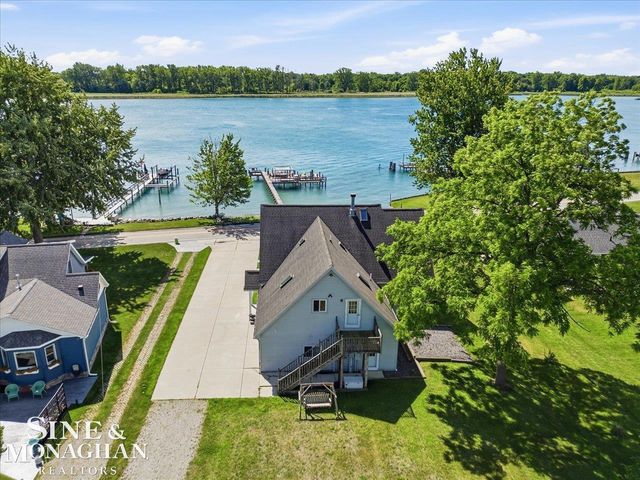 2300 S Channel Drive, Clay Twp, MI 48028