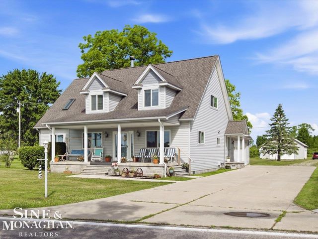 2300 S Channel Drive, Clay Twp, MI 48028