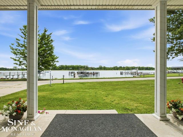 2300 S Channel Drive, Clay Twp, MI 48028