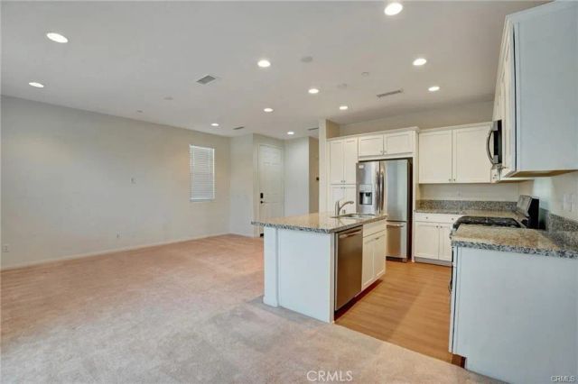 22824 W Olive, West Hills, CA 91304