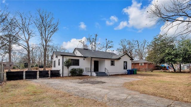 2576 Shannon Drive, Austell, GA 30106