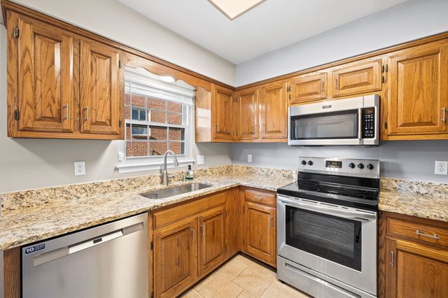 722 Brentwood Pt, Brentwood, TN 37027