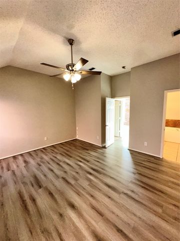 10901 Columbia Drive, Frisco, TX 75035